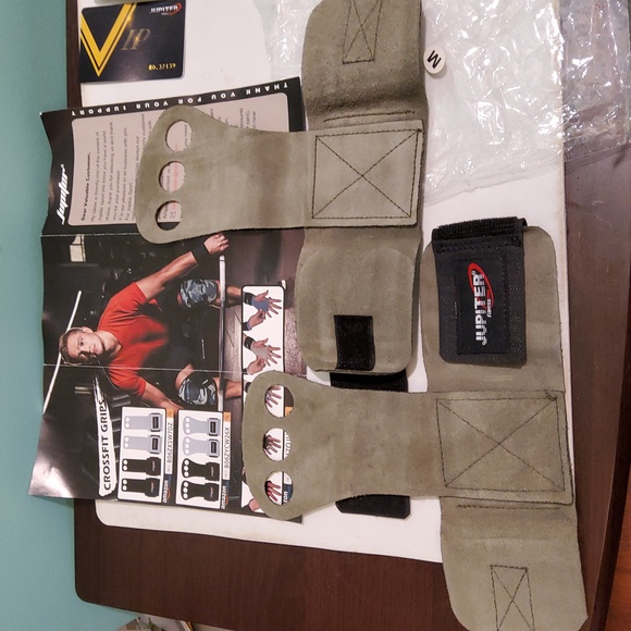 Crossfire Leather Hand Grips - Picture 2 of 4